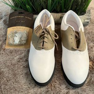 Nike Women's Zemi Golf Shoes, size 9.5